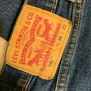 Levi's 541 36x32